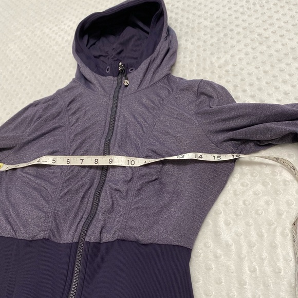 Lululemon Dance Studio Reversible Jacket (size 4) - Picture 9 of 11